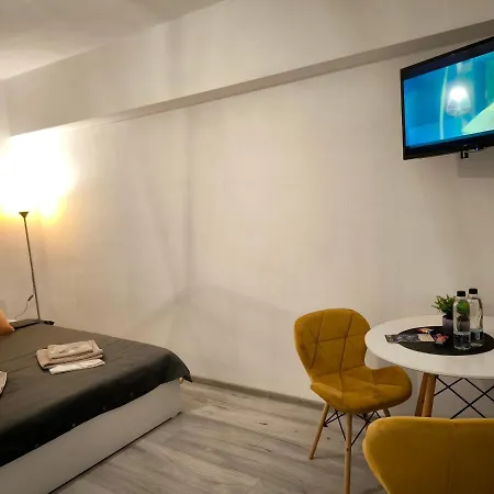 Old Town - Victoriei 3 Bucharest