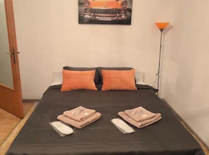 Old Town - Victoriei 3 Bucharest